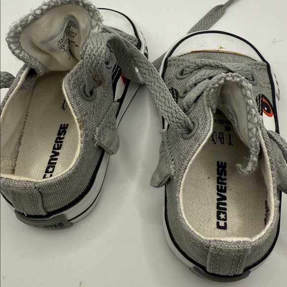 Converse Shark Low Top Limestone Orange Gray Size 3 Infant Chick Taylor All Star - Picture 9 of 10